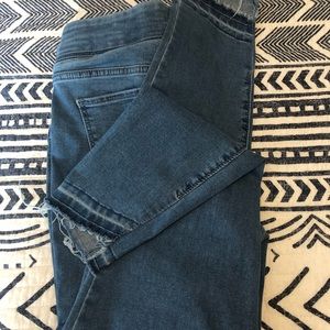 Old Navy pull on step hem Rockstar Jeans